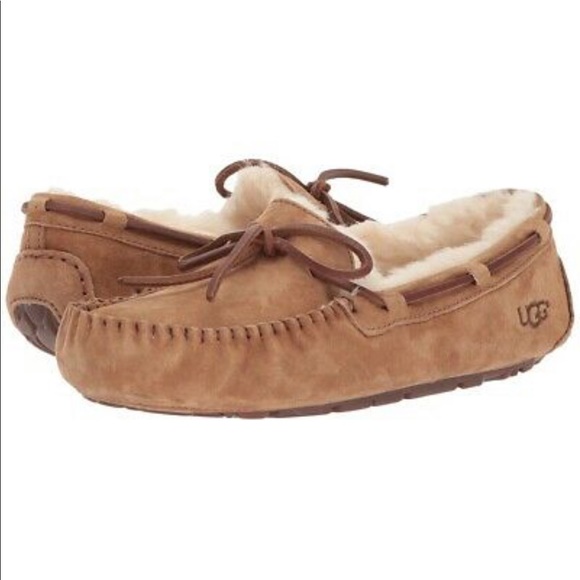 uggs mocs